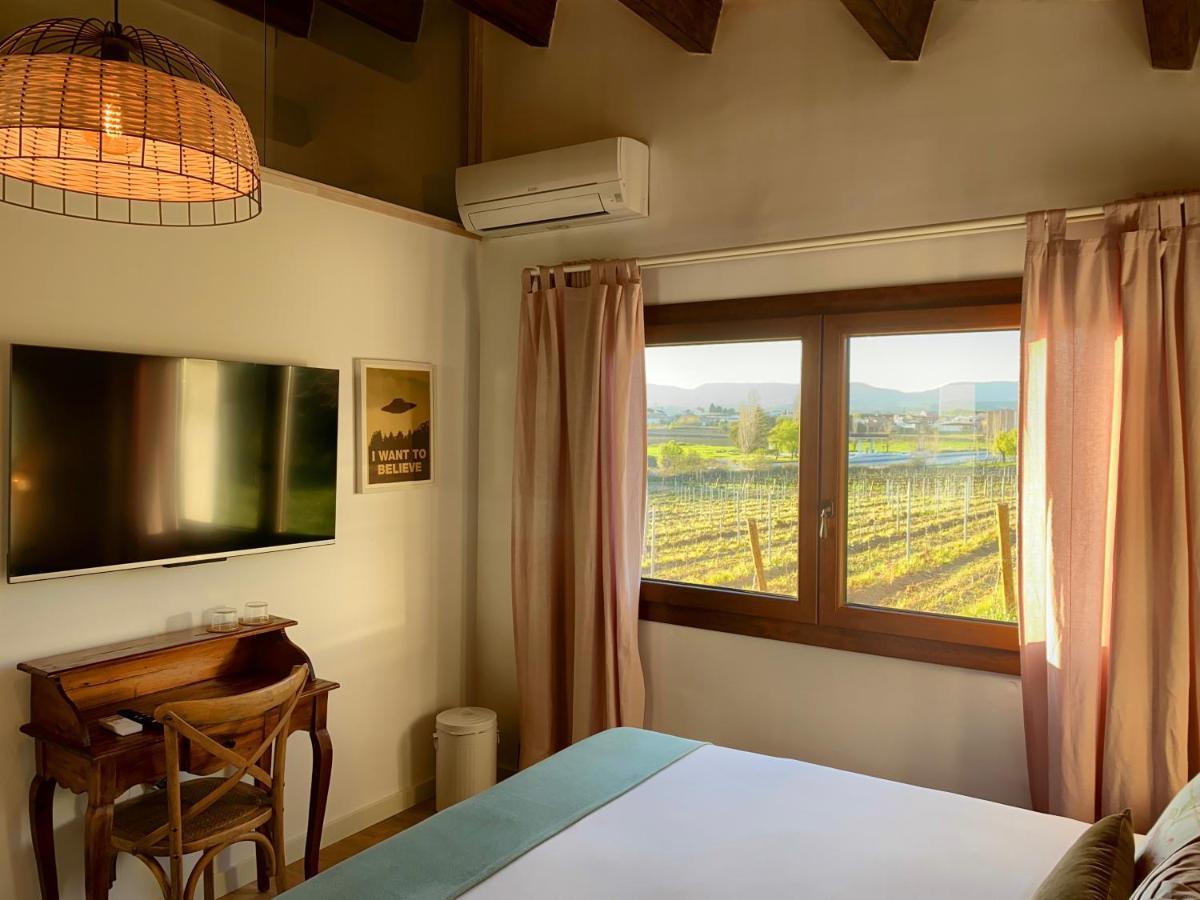 Bed & Breakfast Wine & Cooking Penedes Pla del Panades ภายนอก รูปภาพ